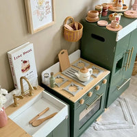 Holz-Spielküche im Vintage-Look